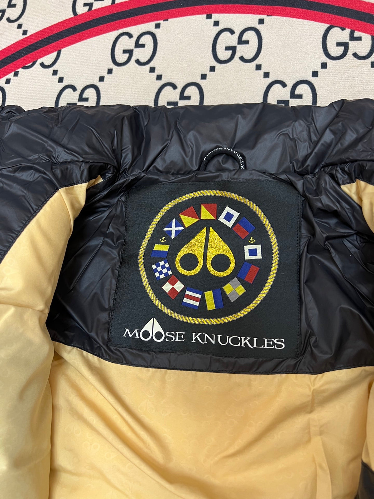 Moose Knuckles Black Lightweight Down Puffer Jacket