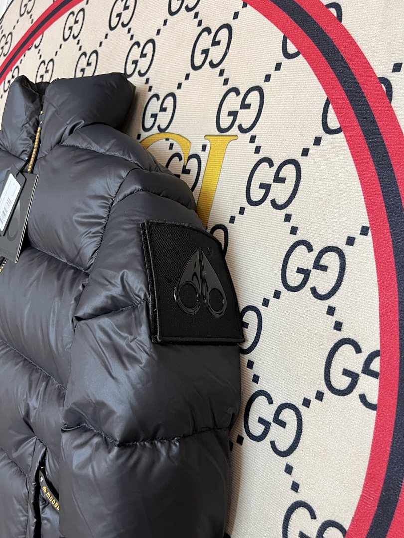 Moose Knuckles Black Lightweight Down Puffer Jacket