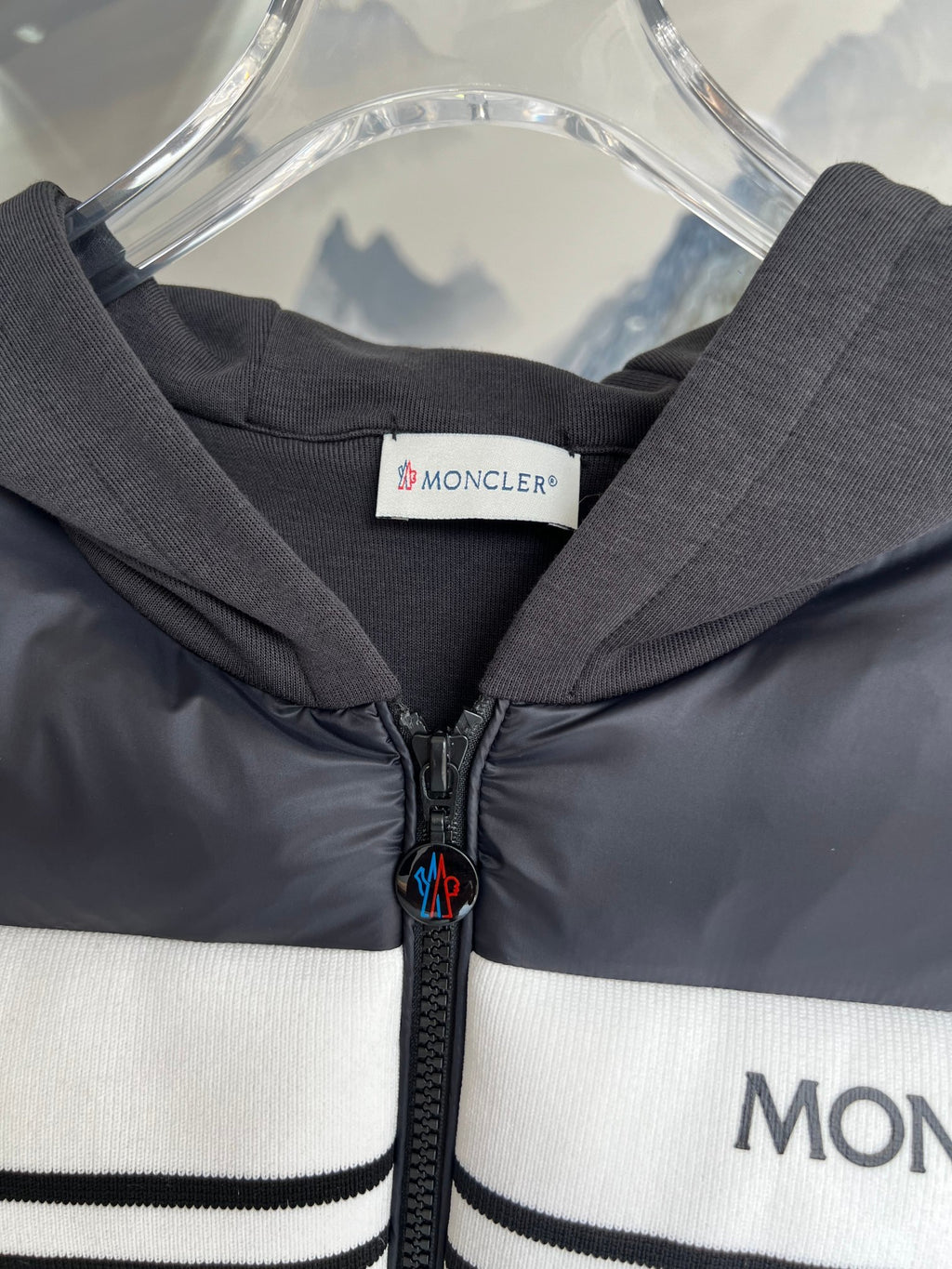 Moncler Black Hybrid Down Hoodie Jacket – Quilted Front Fleece Sleeve Outerwear
