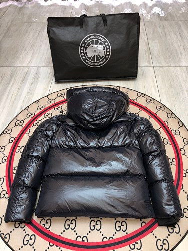 Canada Goose Black Glossy Down Puffer – Lacquer Shell Arctic Program Badge Canadian Outerwear