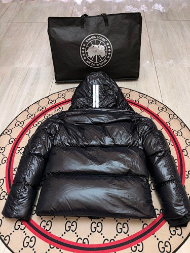 Canada Goose Black Glossy Down Puffer – Lacquer Shell Arctic Program Badge Canadian Outerwear