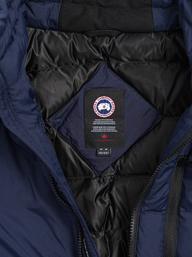 Canada Goose Navy Blue Down Jacket – Black Quilted Interior Black Ribbed Cuffs Arctic Program Badge Canadian Outerwear