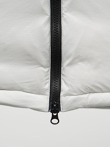 Canada Goose White Down Jacket – Silver Quilted Interior Black Ribbed Cuffs Arctic Program Badge Canadian Outerwear
