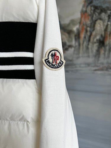 Moncler White Hybrid Down Hoodie Jacket – Quilted Front Fleece Sleeve Outerwear
