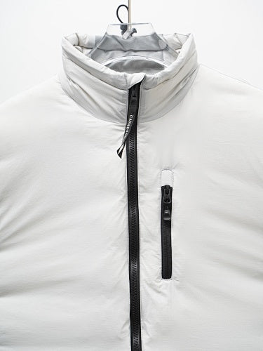 Canada Goose White Down Jacket – Silver Quilted Interior Black Ribbed Cuffs Arctic Program Badge Canadian Outerwear