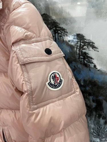 Moncler Rose Gold Iridescent Down Jacket – Metallic Lacquered Shell Integrated Hood Tricolor Arm Badge Comic-Strip Label Moncler Outerwear