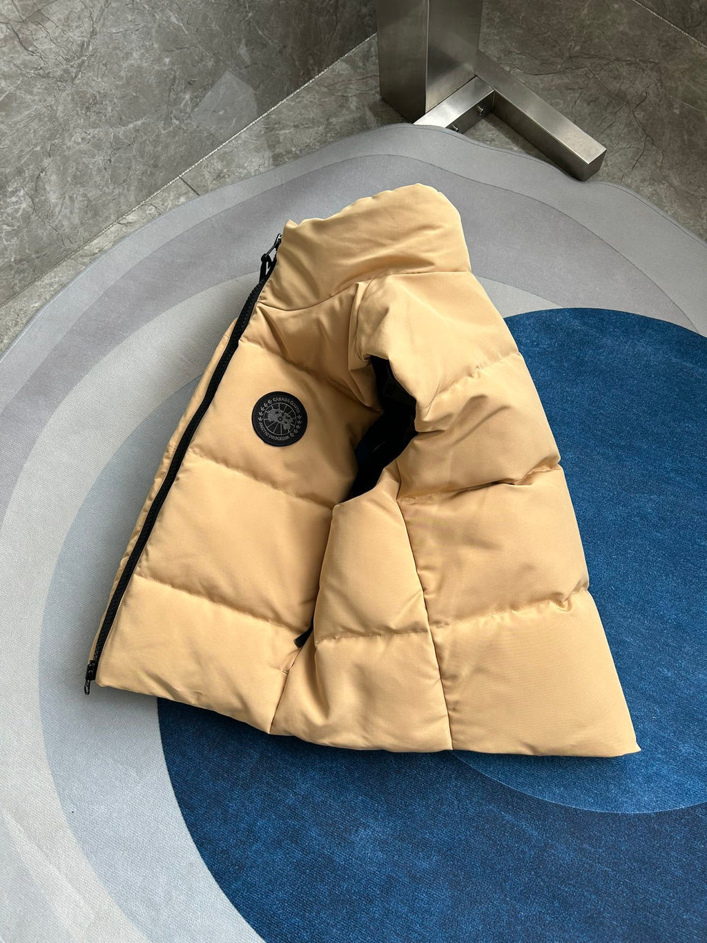 Canada Goose Camel Down Vest – Arctic Program Insulated Sleeveless Jacket