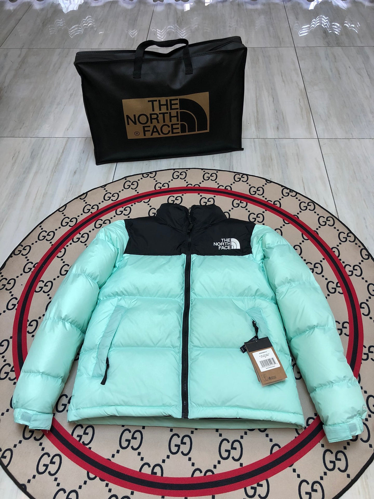 The North Face Mint Green & Black 700-Fill Nuptse Down Puffer Jacket