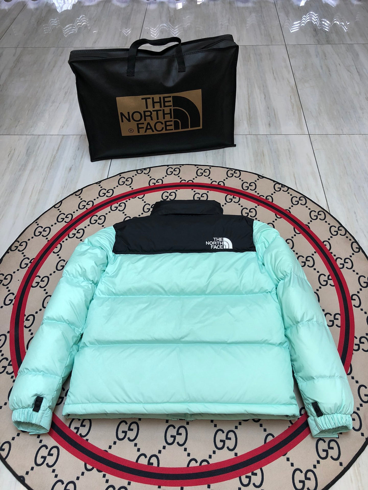 The North Face Mint Green & Black 700-Fill Nuptse Down Puffer Jacket