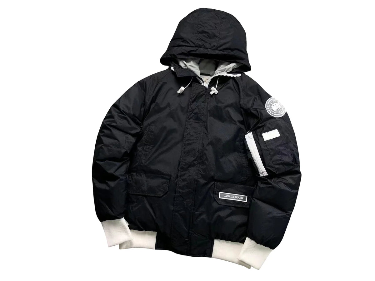 Canada Goose Black Chilliwack Bomber – Hood White Ribbed Hem Badge Logo Canadian Outerwear