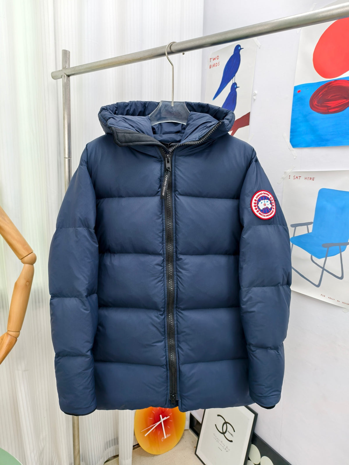 Canada Goose Navy Blue Mid-Length Hooded Puffer – Grid Quilted Padded Hood Arctic Program Badge Canadian Outerwear
