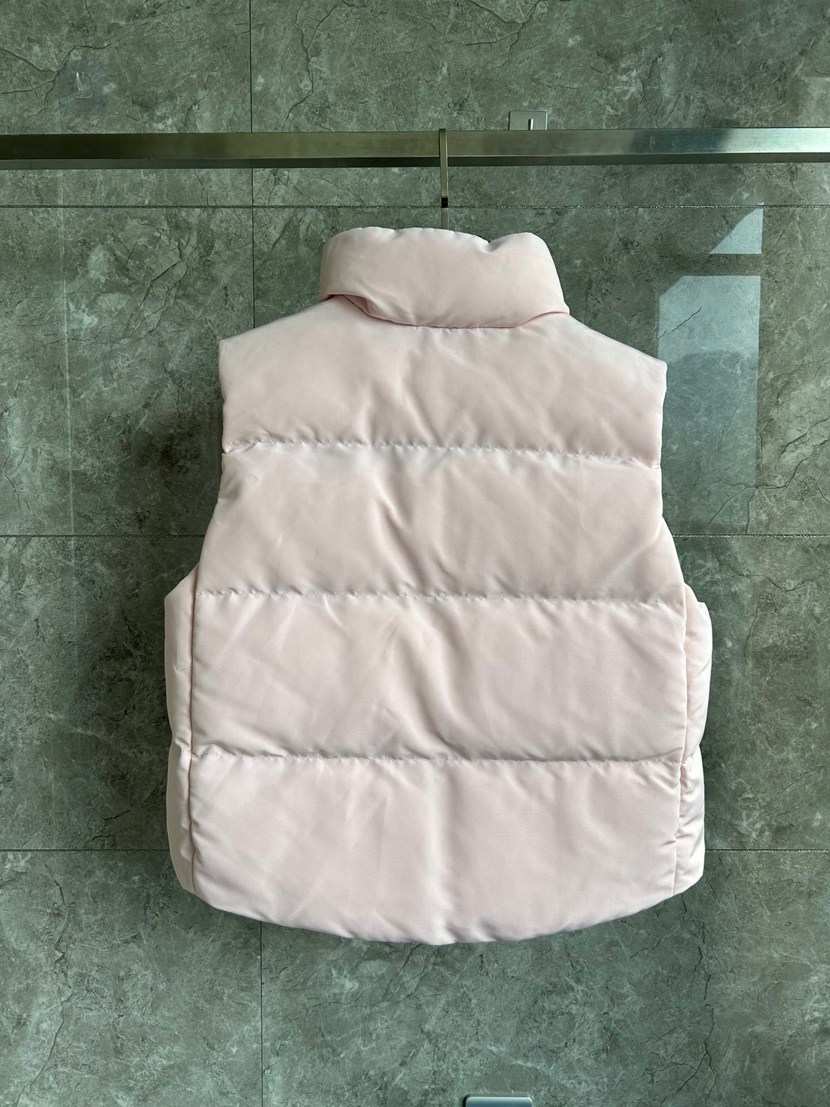 Canada Goose Blush Pink Down Vest – Arctic Program Insulated Sleeveless Jacket