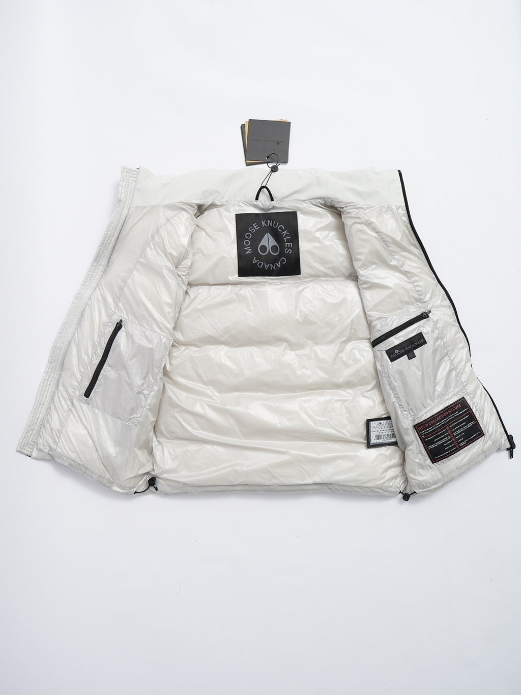 Moose Knuckles White Down Vest – Premium Insulated Sleeveless Jacket