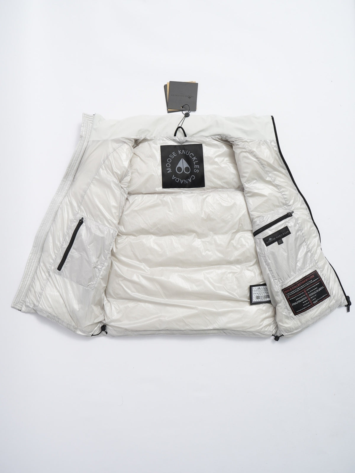 Moose Knuckles White Down Vest – Premium Insulated Sleeveless Jacket
