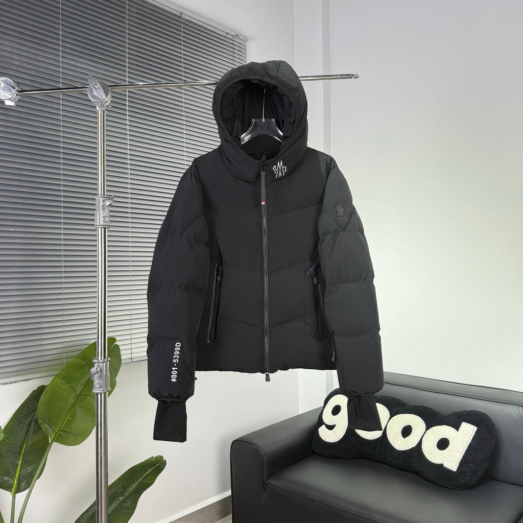 Moncler Graphic-Detail Black Hooded Puffer Jacket