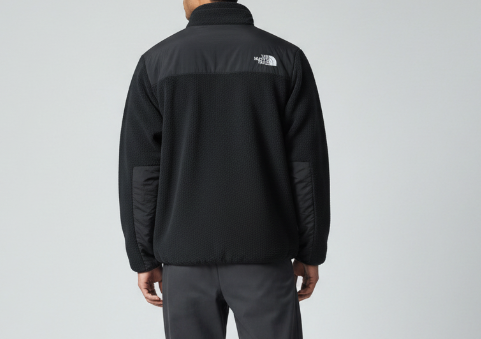 The North Face – Black Denali Fleece Jacket